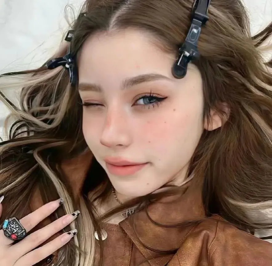 爱我者予我牢笼